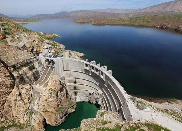عملکرد چهارساله دولت تدبیر و امید در حوزه تامین آب عملکرد چهارساله دولت تدبیر و امید در حوزه تامین آب