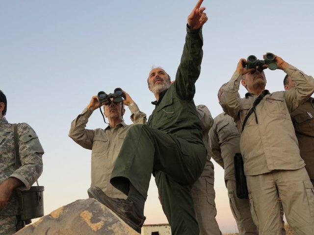 حضور سرلشکر باقری در حلب سوریه (+عکس)