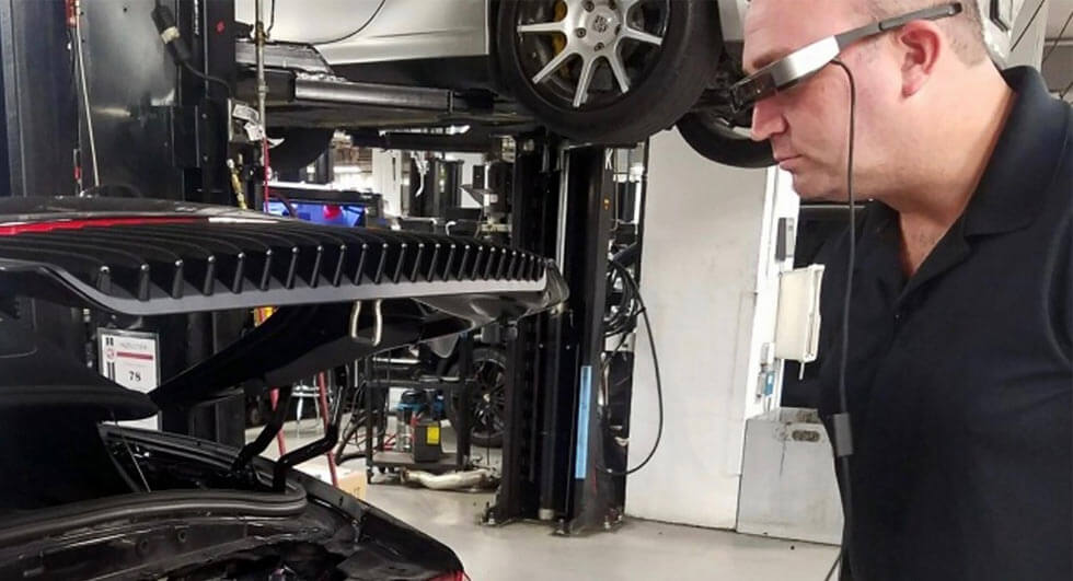 عینک&zwnj;هایی که خودروی شما را تعمیر می&zwnj;کنند