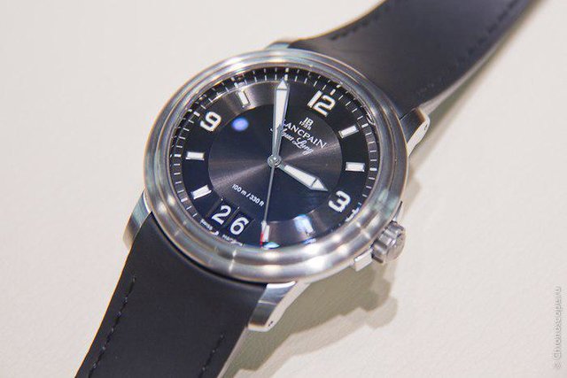 ساعت گرانقیمت پوتین، سوژه رسانه&zwnj;های آمریکایی (+عکس)