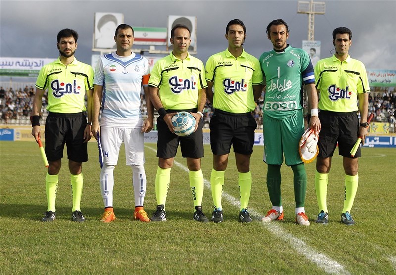 داور فوتبالی که «روحانی» و کیکبوکسینگکار است و میخواهد در جام جهانی قضاوت کند داور فوتبالی که «روحانی» و کیکبوکسینگکار است و میخواهد در جام جهانی قضاوت کند