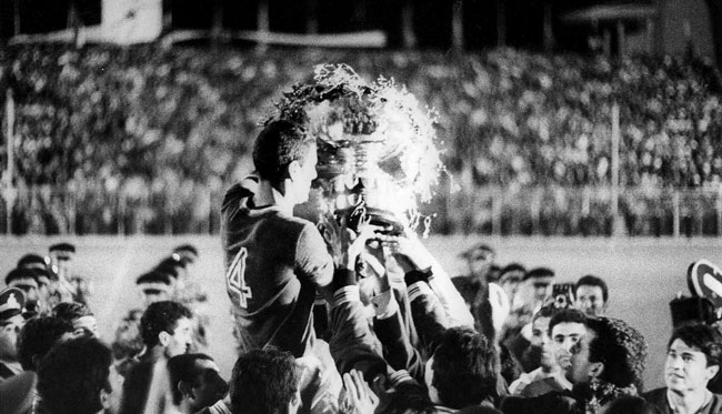 با پول نفت جام جهانی را به ایران بیاوریم