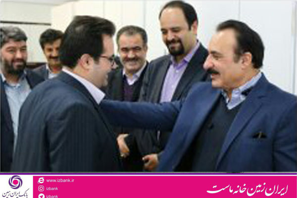 بازدید معاون عملیات بانکی از شعب استان قم بانک ایران زمین