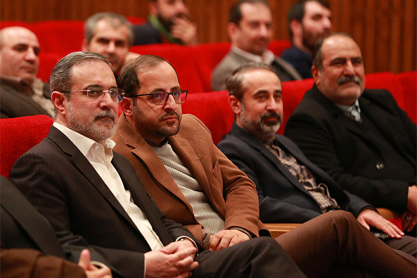 نمایش خصوصی فیلم &laquo;ضربه فنی&raquo; با حضور وزیر آموزش و پرورش