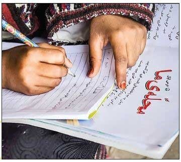 بررسی &laquo;مشق شب&raquo; در یک میزگرد