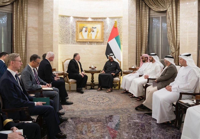 دیدار پامپئو با ولیعهد ابوظبی (عکس) دیدار پامپئو با ولیعهد ابوظبی (عکس)