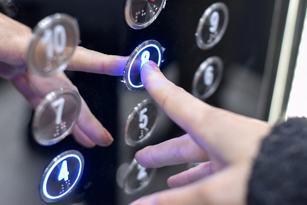 اشیایی پر استفاده اما غرق در میکروب! اشیایی پر استفاده اما غرق در میکروب!