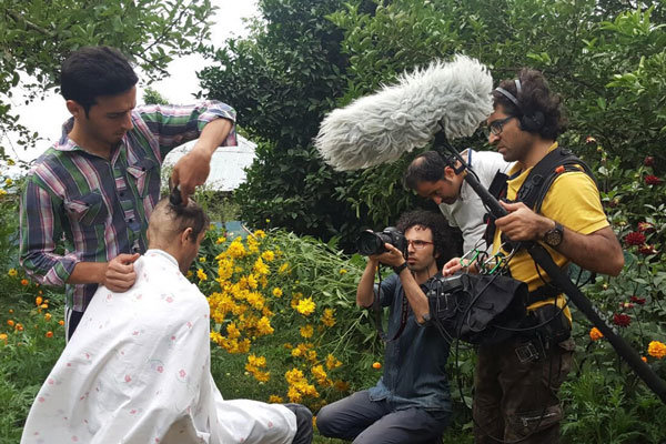 فیلمها و حاشیههای روز نهم جشنواره فجر در سینمای رسانه (+عکس) فیلمها و حاشیههای روز نهم جشنواره فجر در سینمای رسانه (+عکس)