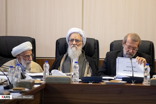 قفل پالرمو یا هزارتوی قانون&zwnj;گذاری در ایران