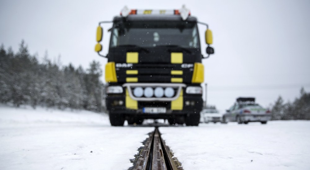 جاده الکتریکی سوئد چگونه کار می&zwnj;کند (+عکس)