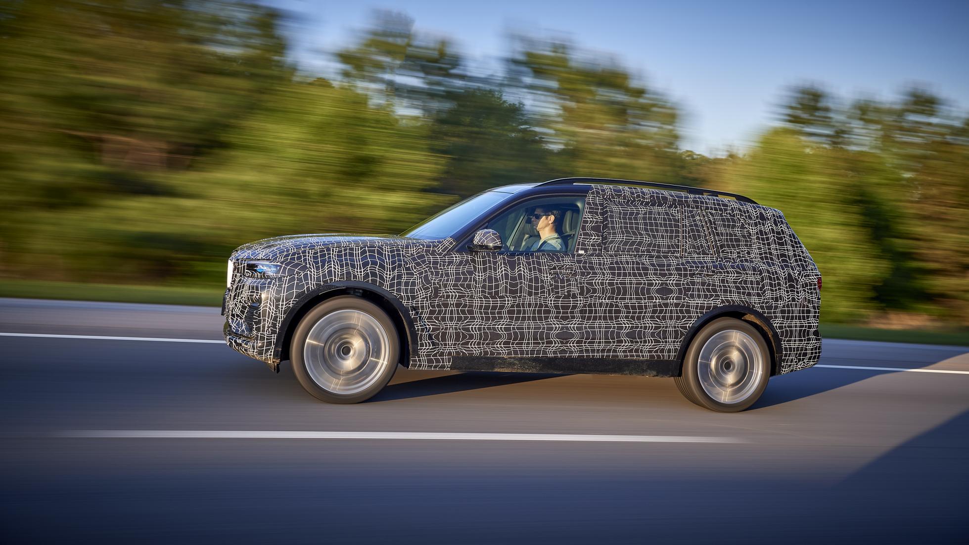 تست نسخه اولیه ب&zwnj;ام&zwnj;و X7 : لوکس&zwnj;ترین SUV جهان