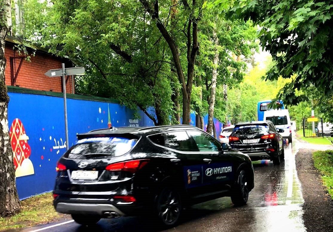 خیابان&zwnj;های مسکو در تصرف اتوبوس تیم ملی ایران (+عکس)