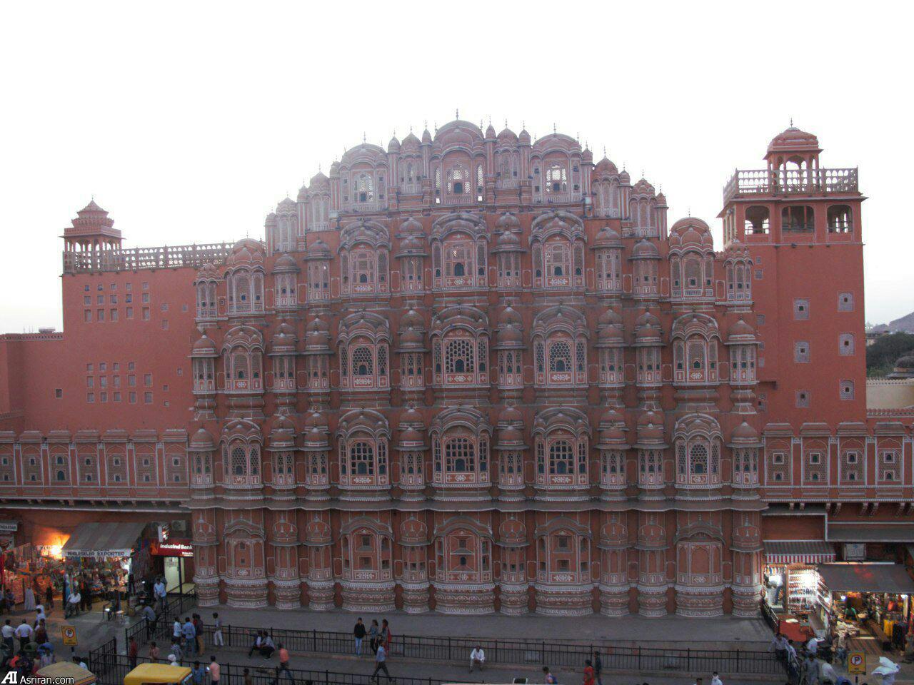 سفر به کشور 72 ملت -شهر صورتی (+عکس) سفر به کشور 72 ملت -شهر صورتی (+عکس)