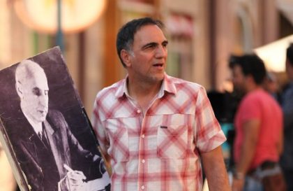 دلنوشته کارگردان شهرزاد بر پایان آن: چه باید می کردیم؟ تن می دادیم به شایعه و شبهه و بازار داغ جو سازی و كار را تعطيل ميكرديم؟ افكار عمومي بسرعت بازيچه دست متوليان ثروت و منطق قدرت نشود دلنوشته کارگردان شهرزاد بر پایان آن: چه باید می کردیم؟ تن می دادیم به شایعه و شبهه و بازار داغ جو سازی و كار را تعطيل ميكرديم؟ افكار عمومي بسرعت بازيچه دست متوليان ثروت و منطق قدرت نشود