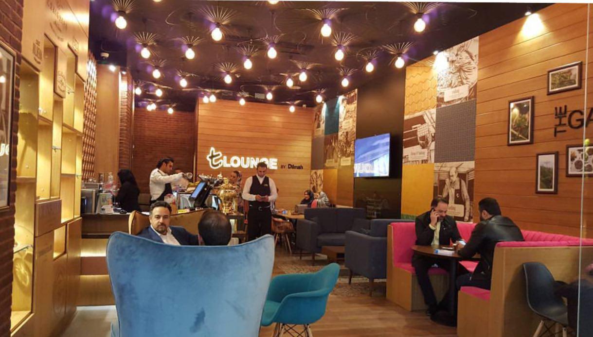 افطاری کامل و تازه در محطی اصیل و آرام