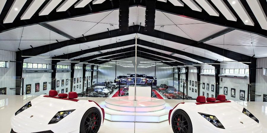 نیمکت&zwnj;های لامبورگینی 10 هزار دلار قیمت دارند