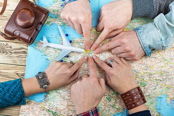 بلیط هواپیمای خود را آسان و ارزان بخرید