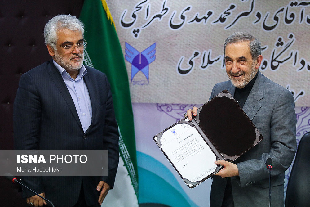 معارفه سرپرست جدید دانشگاه آزاد/ جلوگیری از حضور خبرنگاران / غیبت فرهاد رهبر