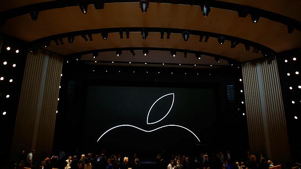 اپل از از آیفون Xs رونمایی کرد (+عکس)