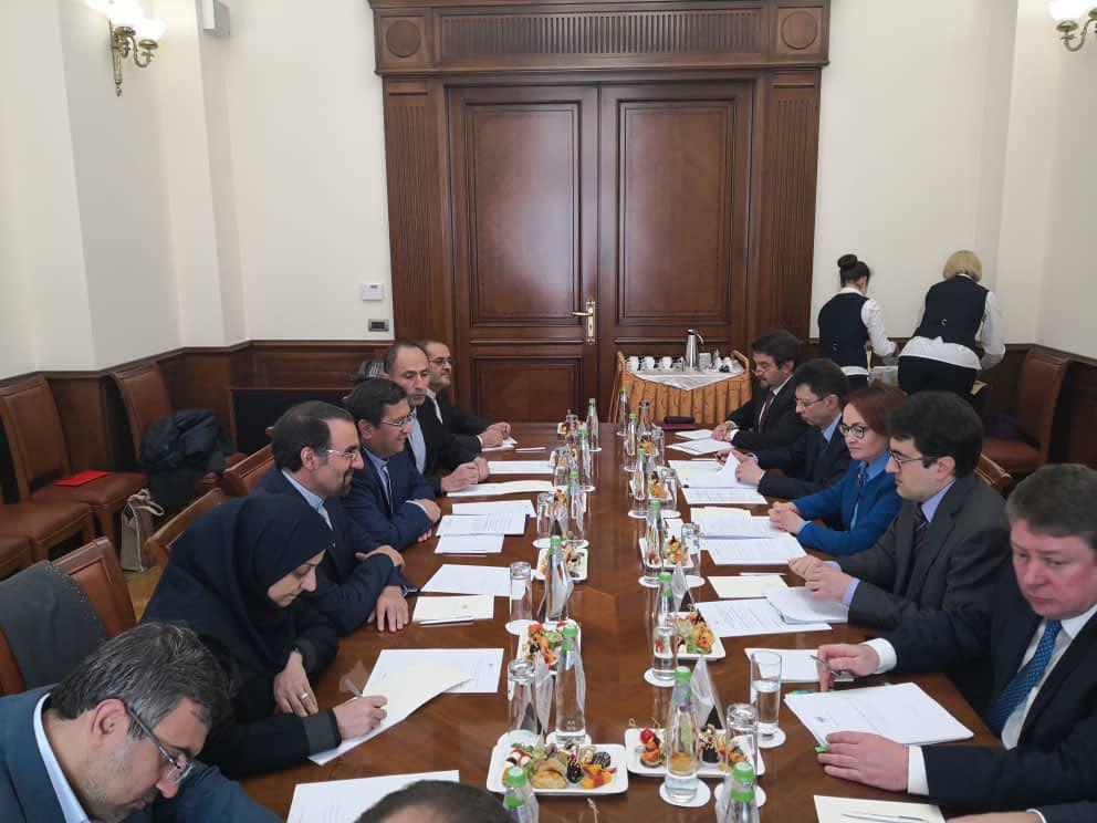 دیدار رؤسای کل بانک مرکزی ایران و روسیه (+عکس)