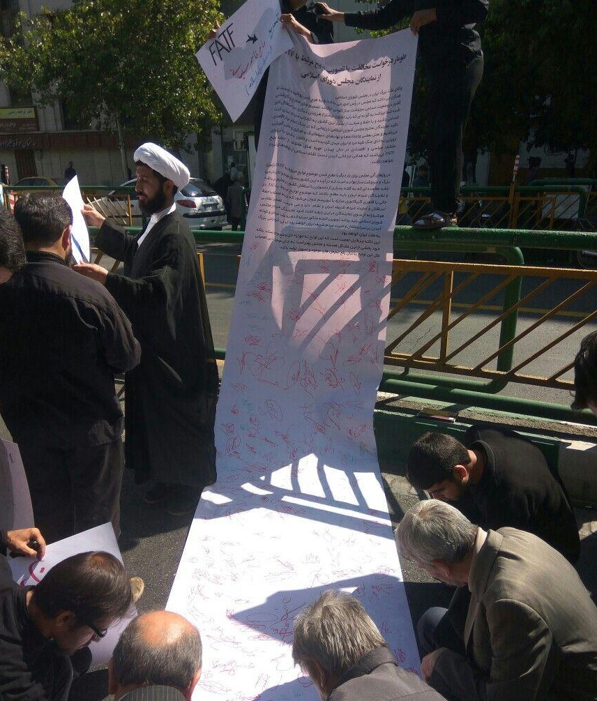 نمازجمعه تهران؛ مردم مظلوم من و بازار داغ منافع سیاسی