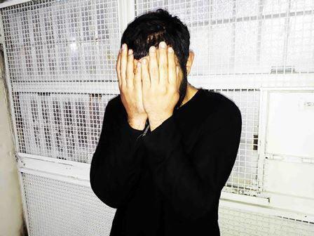 دستگیری پسری که پس از کشتن پدرش او را به آتش کشید (+عکس)