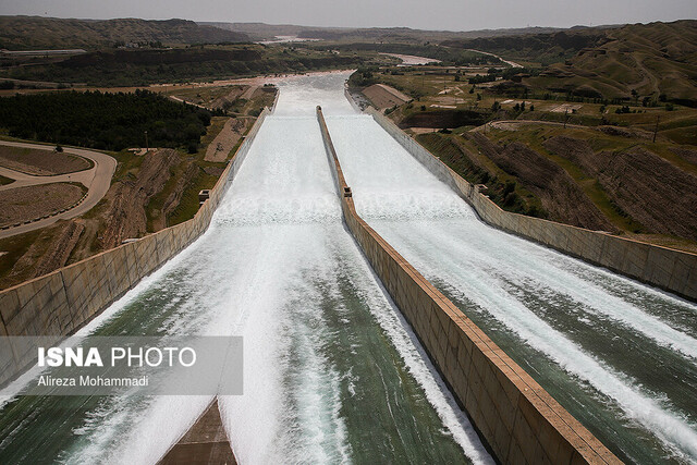 نگرانی در مورد شکستن سد کرخه، بی&zwnj;معنی است / کارون ثابت می&zwnj;ماند