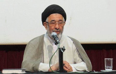 رئیس ستاد اقامه نماز قزوین: کاهش ذکر خدا باعث افسردگی می&zwnj;شود