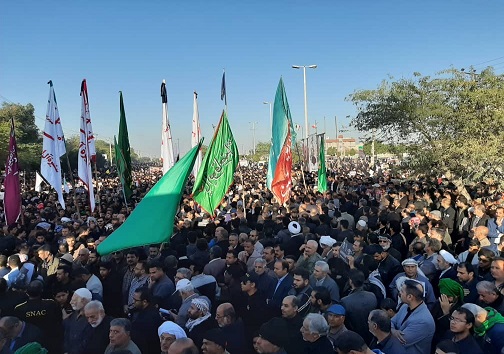 آغاز مراسم تشییع پیکر مطهر شهید ابومهدی در آبادان آغاز مراسم تشییع پیکر مطهر شهید ابومهدی در آبادان