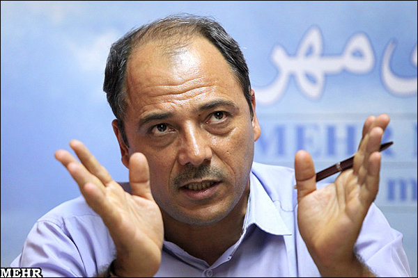 نویسندگان در شرایط فعلی دلیلی برای چاپ کتابشان ندارند