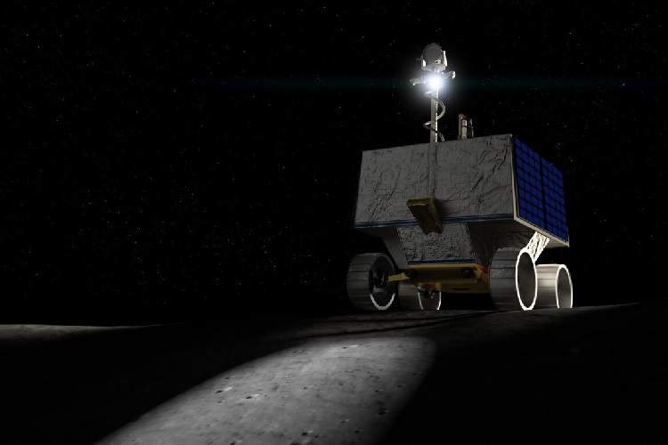 ناسا ماهنورد رطوبتیاب خود را آزمایش میکند ماهنورد رطوبتیاب