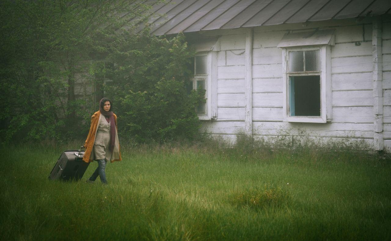 روز سوم جشنواره فجر در سینمای رسانه ؛ فیلمها و حاشیهها (+عکس) ابر بارانش گرفته