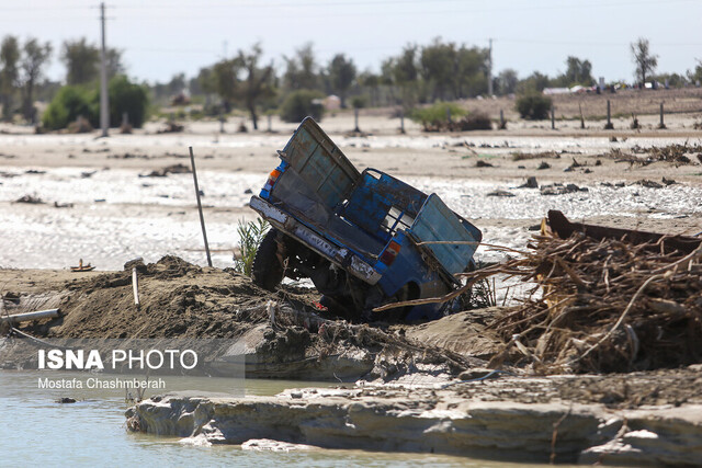 سال پرماجرای 98 ؛ آغاز با سیل؛ پایان با کرونا سال پرماجرای 98 ؛ آغاز با سیل؛ پایان با کرونا