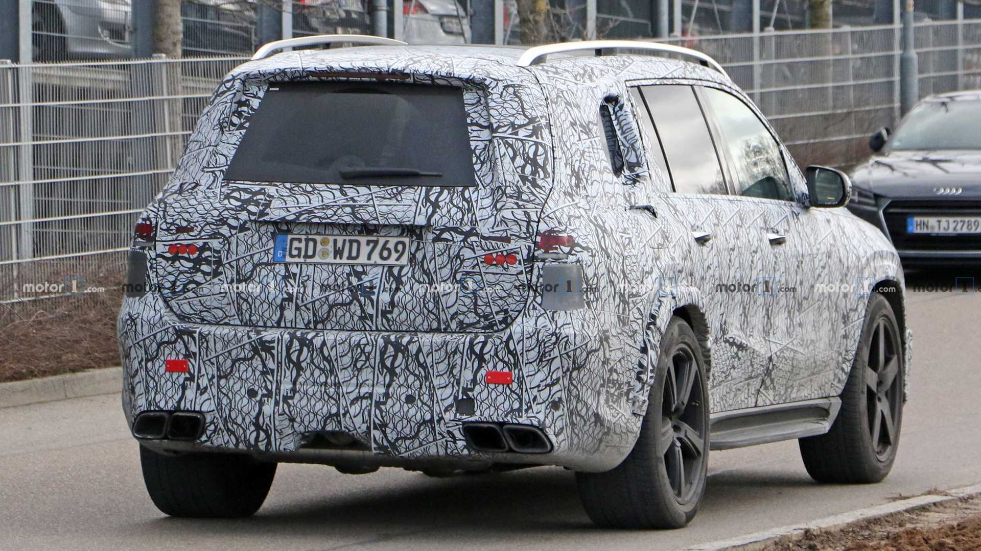 دومین SUV می&zwnj;باخ آماده ورود به بازار