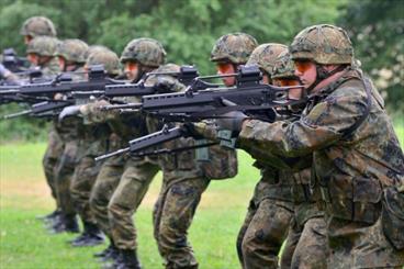 تعلیق آموزش نیروهای عراقی از سوی ارتش آلمان