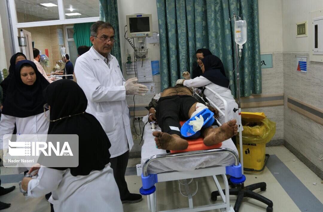 6 کشته در واژگونی اتوبوس زائران کربلا/ 33 نفر بستری