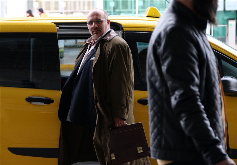 کد نویسی در دهان کد نویسی در دهان