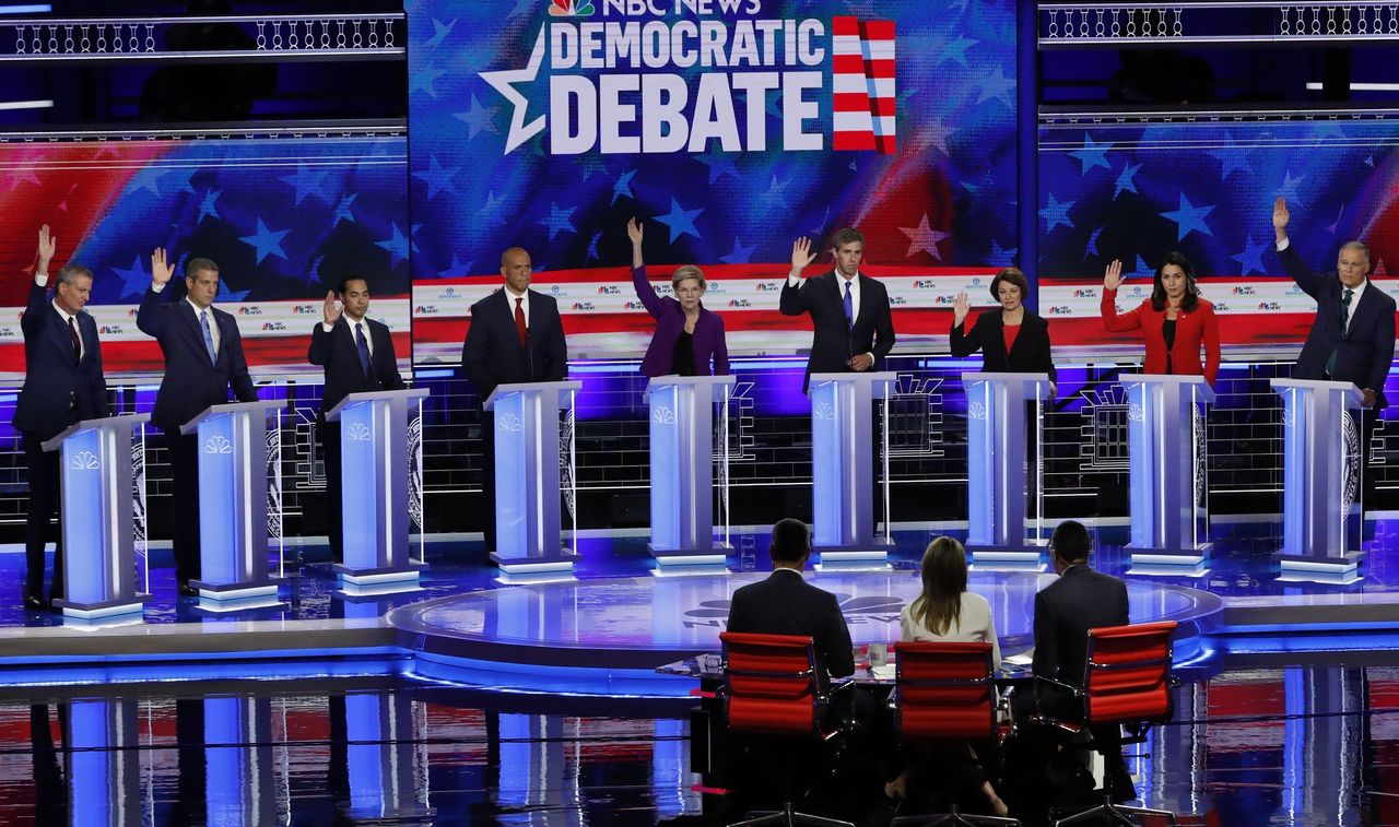 رای&zwnj;گیری درباره برجام در نخستین مناظره انتخاباتی نامزدهای حزب دموکرات آمریکا(+عکس)