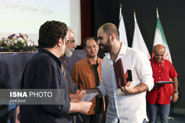 معرفی برگزیدگان دهمین جشن مستقل فیلم کوتاه ایران/ &laquo;تشریح&raquo; جایزه&zwnj;ها را از آن خود کرد