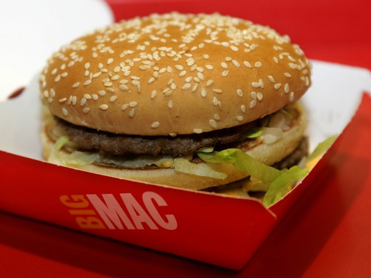 دیوانه وارترین رکوردهای غذایی ثبت شده در گینس (+عکس) دیوانه وارترین رکوردهای غذایی ثبت شده در گینس (+عکس)