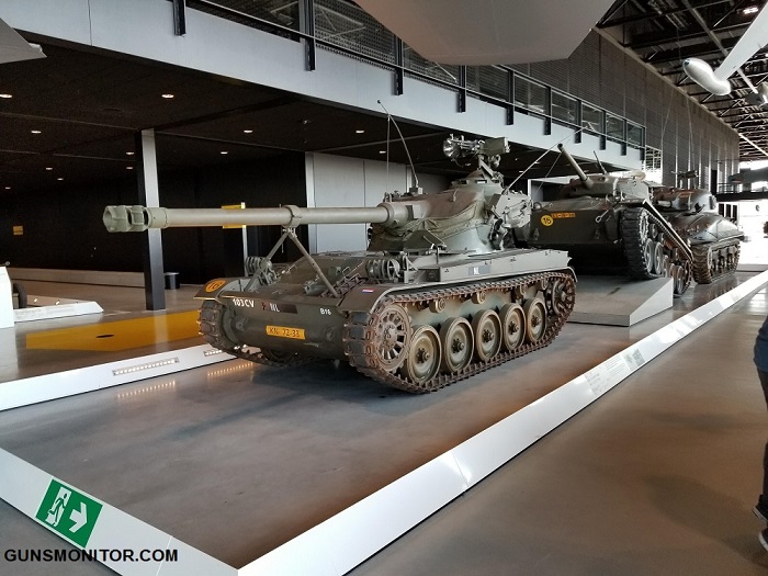 ارابه فرانسوی محبوب دوران جنگ سرد!(+تصاویر) ارابه فرانسوی محبوب دوران جنگ سرد!(+تصاویر)