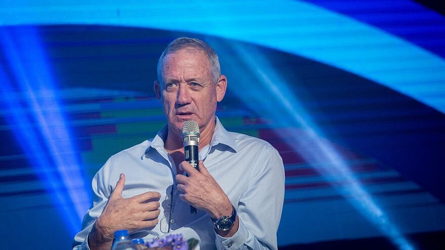 گانتس خطاب به نتانیاهو: باید بروی