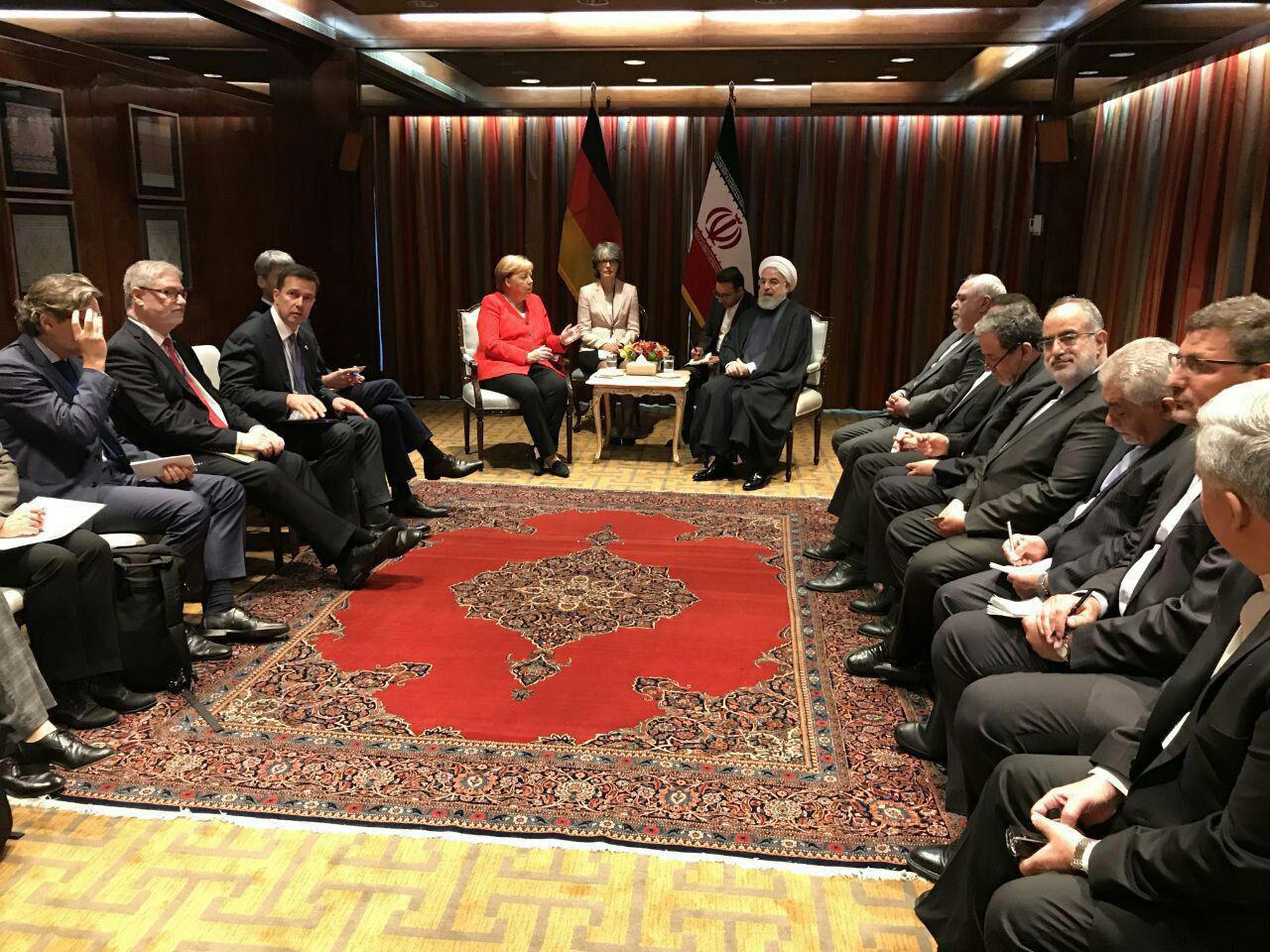 دیدار روحانی و مرکل در نیویورک (عکس)