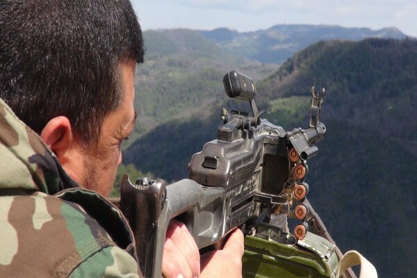 آماده شدن ارتش سوریه برای حمله به تروریستها در حومه لاذقیه