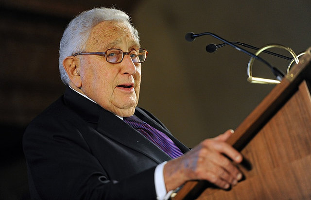 کیسینجر: جنگ تجاری آمریکا-چین می&zwnj;تواند به جنگی واقعی تبدیل شود