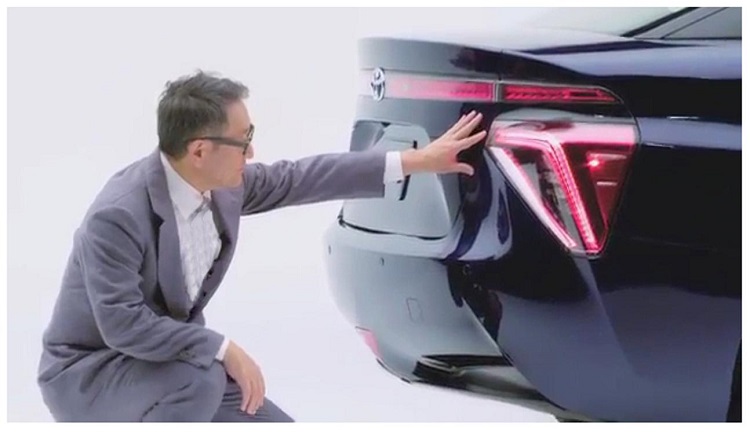 چه عواملی بر تعیین قیمت خودرو دست دوم تأثیرگذار هستند؟