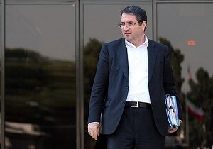 استیضاح وزیر صنعت از دستور کار مجلس خارج شد