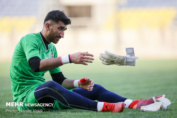 اتفاق عجیب در بازی تدارکاتی پرسپولیس؛ بیرانوندِ مصدوم بازی کرد! بیراتوند