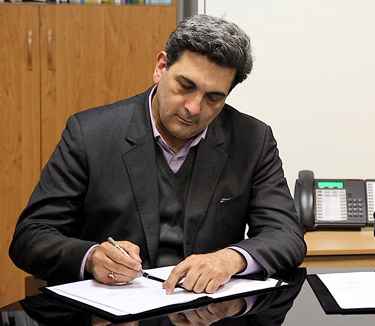 یادداشت شهردار تهران در روزنامه گاردین درباره نقش تحریم&zwnj;های آمریکا در مبارزه با کرونا