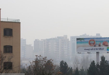 آلودگی هوا چهارمین علت مرگ زودرس/ توصیه&zwnj;هایی برای روزهای آلوده و کرونایی